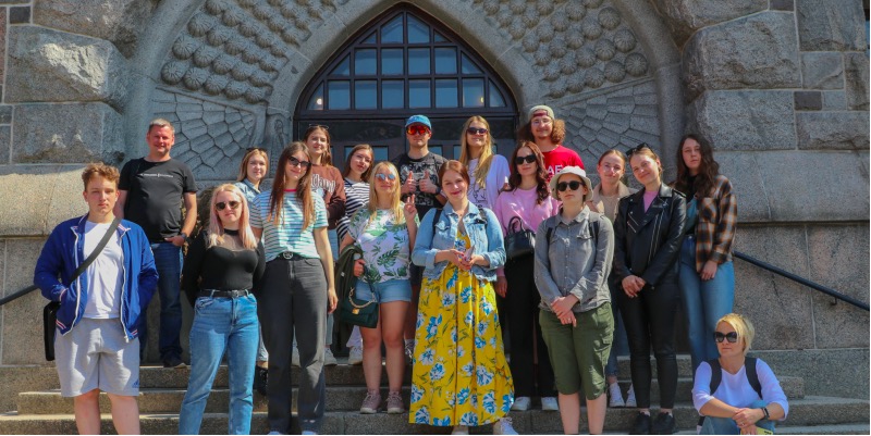Tūrisma studenti mācību praksē apmeklē Somiju