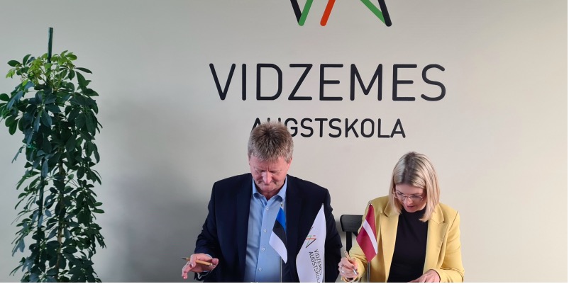 Vidzemes Augstskola paraksta sadarbības līgumu ar Pērnavas koledžu