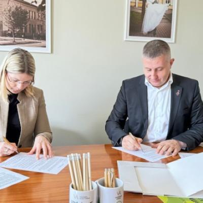 ViA paraksta sadarbības līgumu ar Latvijas Nekustamo īpašumu darījumu asociāciju