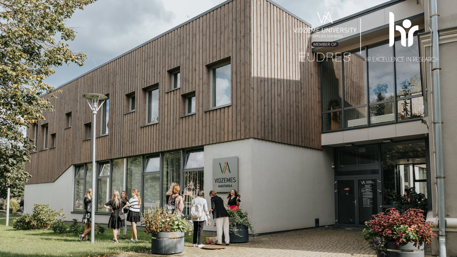 Vidzemes Augstskola kā pirmā augstākās izglītības iestāde Latvijā saņem prestižo 